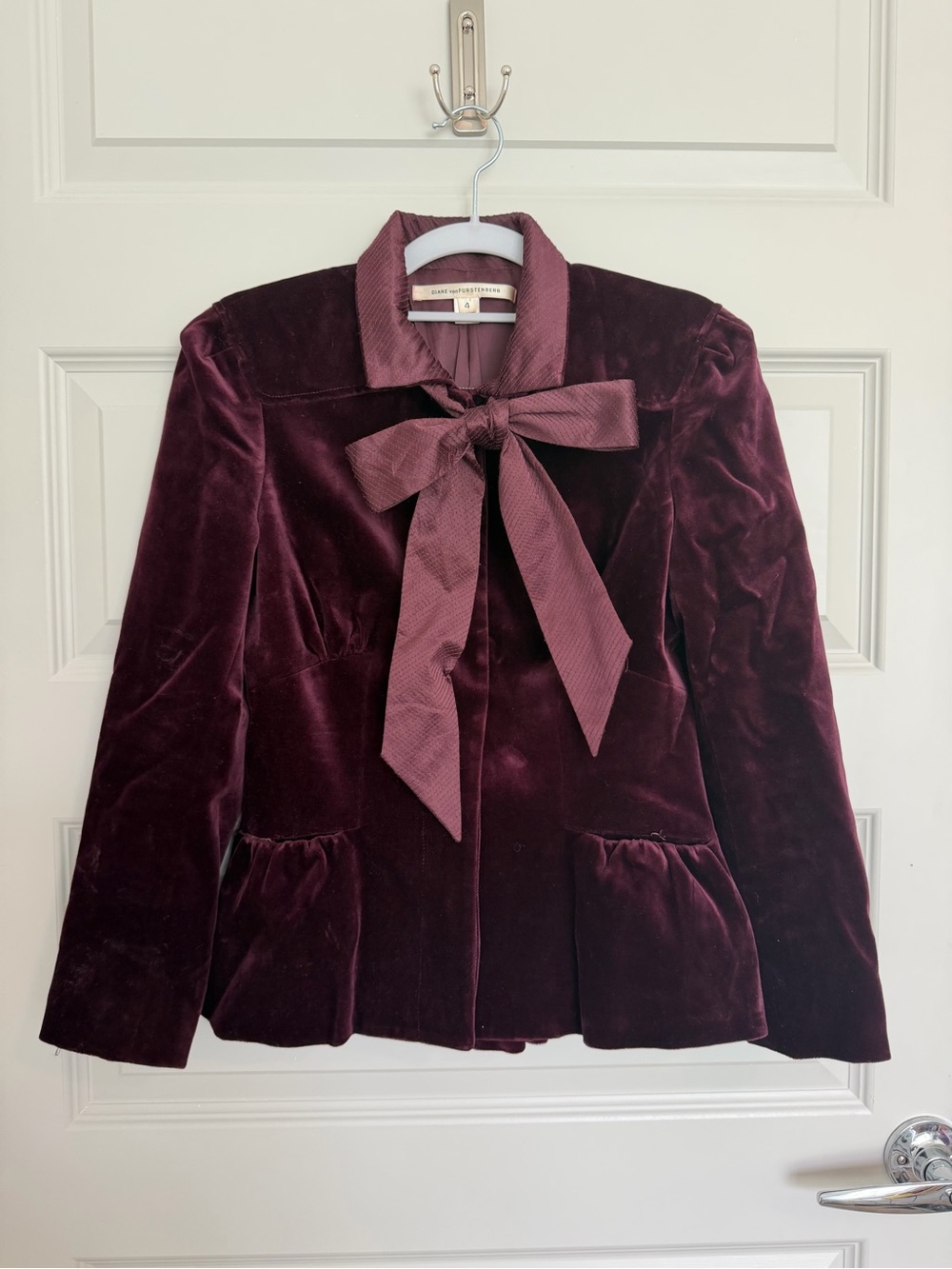Diane Von Furstenberg Burgundy Velvet Bow-Tie Peplum Blazer